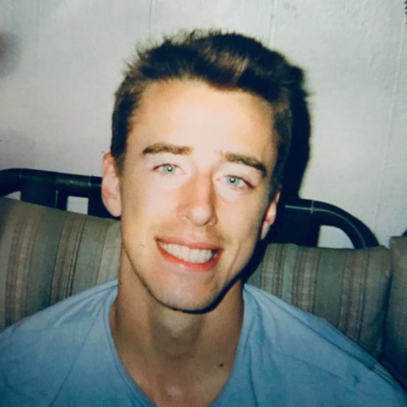 Meet your Posher, Travis - Picture 1 of 1